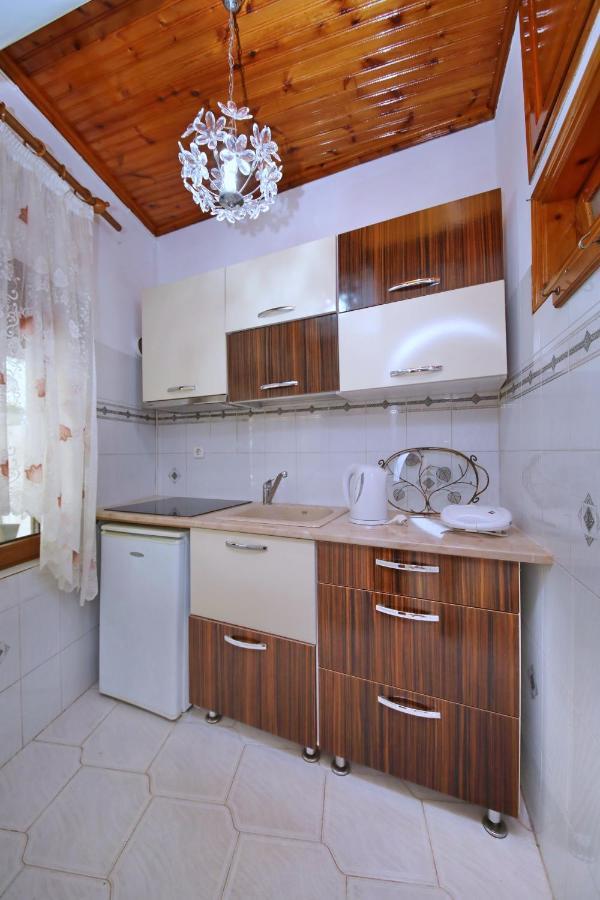Vasia'S Small Villa Skopelos Town Exterior foto